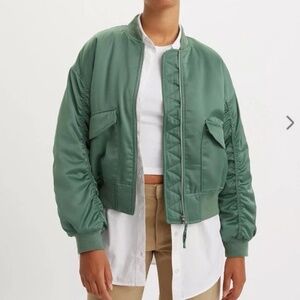 Levi’s Women’s Bomber jacket ANDY TECH, XS MSRP 148$